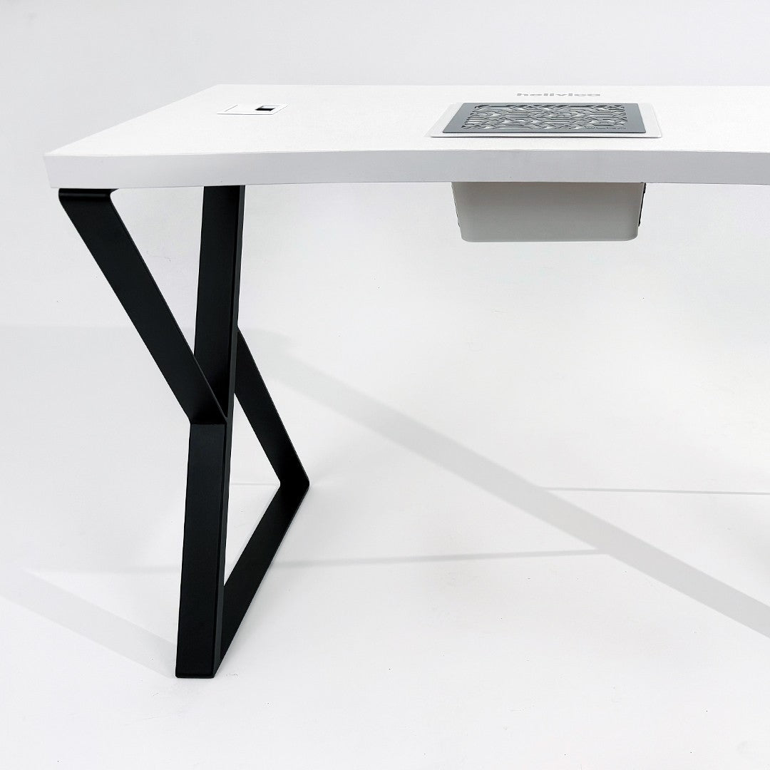 Holivica manikúrový stôl s výrezom na odsávačku prachu