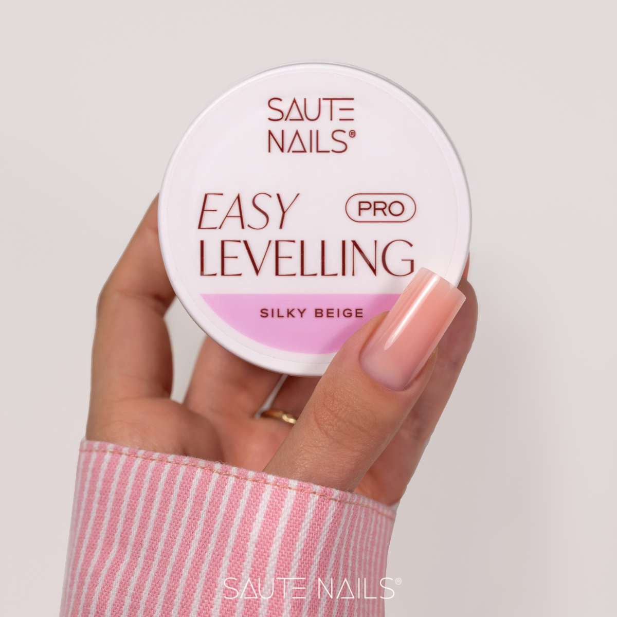 Modelovacie gély Easy Levelling PRO Silky Beige 30g
